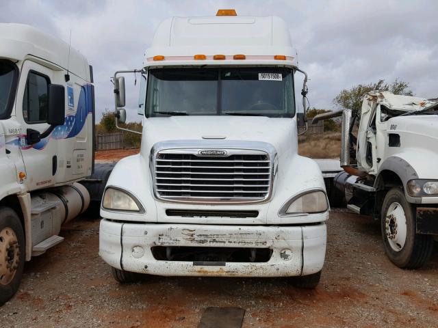 1FUJA6CV04LM37148 - 2004 FREIGHTLINER CONVENTION WHITE photo 9