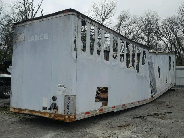 1DTV115261A287687 - 2001 UTILITY TRAILER WHITE photo 3