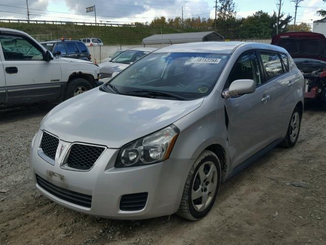 5Y2SP67899Z461435 - 2009 PONTIAC VIBE SILVER photo 2