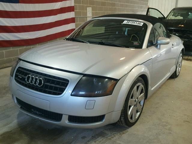 TRUUT28N331018789 - 2003 AUDI TT QUATTRO SILVER photo 2