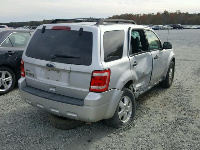 1FMCU0D78CKA03158 - 2012 FORD ESCAPE XLT SILVER photo 4