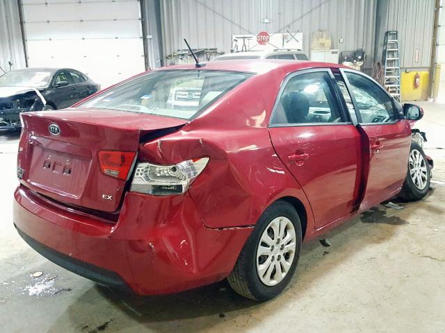 KNAFU4A21D5709421 - 2013 KIA FORTE EX RED photo 4