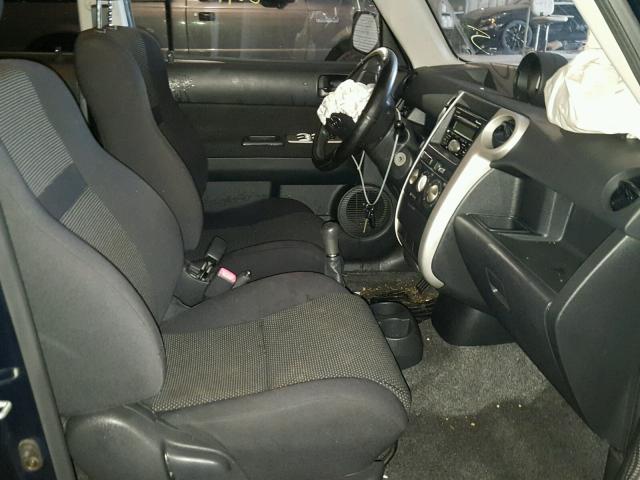 JTLKT334850180422 - 2005 TOYOTA SCION XB Көк фото 5