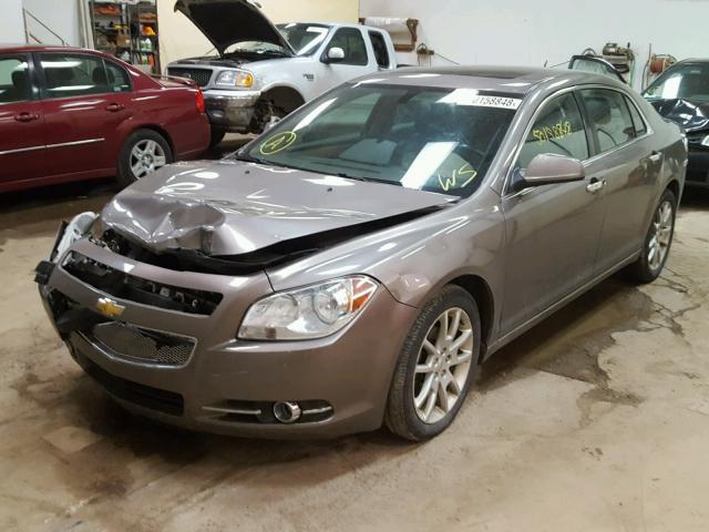 1G1ZE5E78BF301149 - 2011 CHEVROLET MALIBU LTZ GRAY photo 2