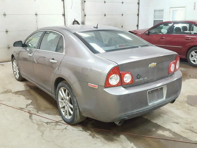 1G1ZE5E78BF301149 - 2011 CHEVROLET MALIBU LTZ GRAY photo 3