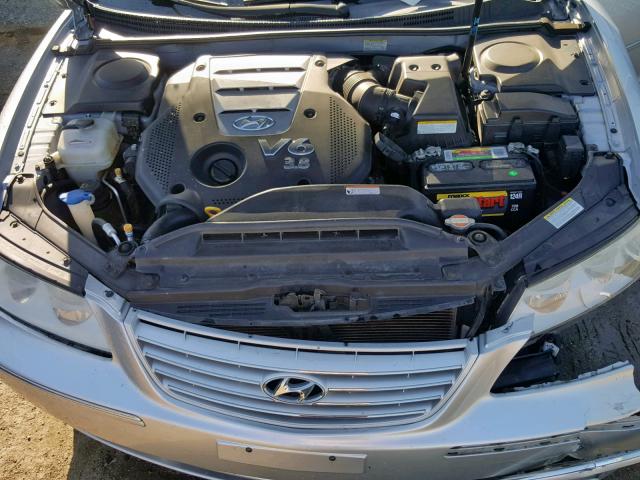 KMHFC46F27A233849 - 2007 HYUNDAI AZERA SE SILVER photo 7