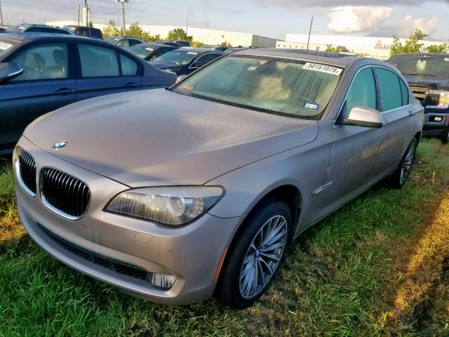 WBAKB8C50BCY66059 - 2011 BMW ALPINA B7 GOLD photo 2