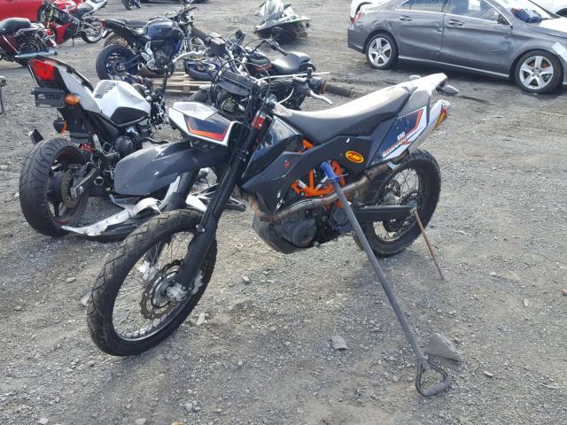 VBKLET40XFM775318 - 2015 KTM 690 ENDURO BLACK photo 2