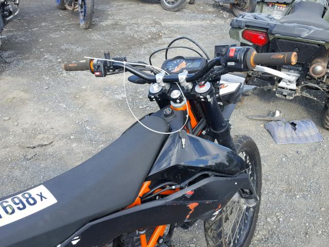 VBKLET40XFM775318 - 2015 KTM 690 ENDURO BLACK photo 5