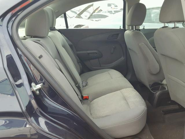 1G1JA5SH6F4143515 - 2015 CHEVROLET SONIC LS BLUE photo 6