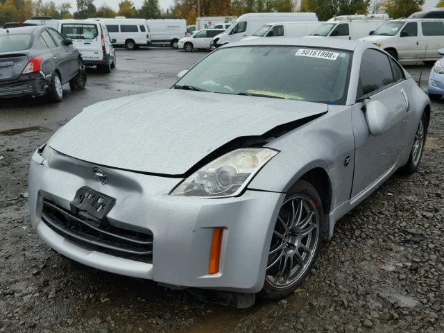 JN1BZ34EX8M751684 - 2008 NISSAN 350Z COUPE SILVER photo 2