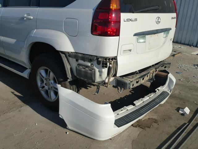 JTJBT20X940058393 - 2004 LEXUS GX 470 WHITE photo 9