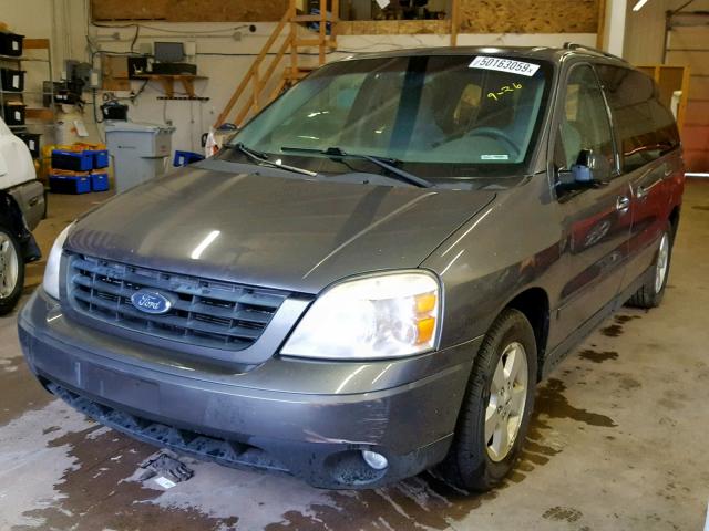 2FMDA57675BA23654 - 2005 FORD FREESTAR S CHARCOAL photo 2