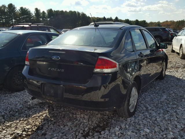 1FAHP34N68W137089 - 2008 FORD FOCUS S/SE BLACK photo 4