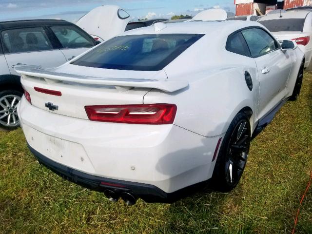 1G1FJ1R62H0209488 - 2017 CHEVROLET CAMARO ZL1 白色 照片 4