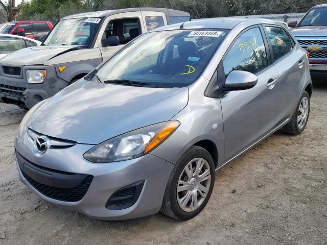 JM1DE1KY2E0176731 - 2014 MAZDA MAZDA2 SPO GRAY photo 2