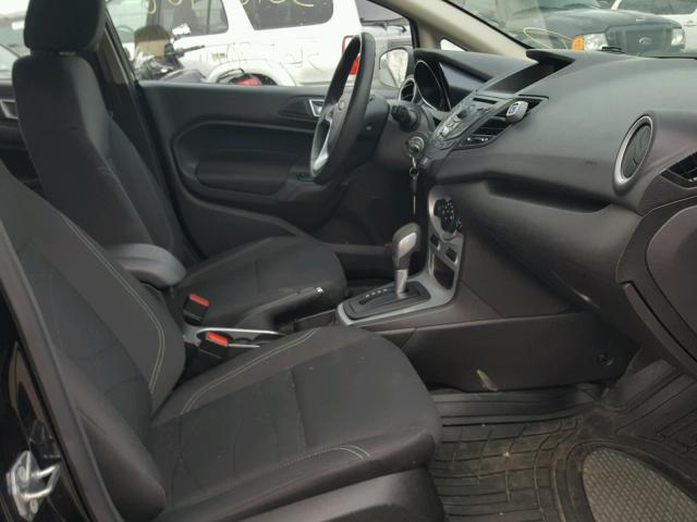 3FADP4BJ2FM171578 - 2015 FORD FIESTA SE BLACK photo 5