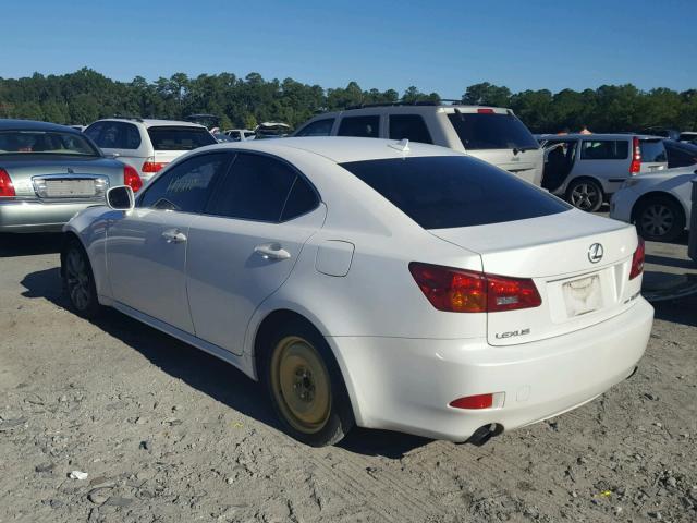 JTHCK262482027065 - 2008 LEXUS IS 250 WHITE photo 3