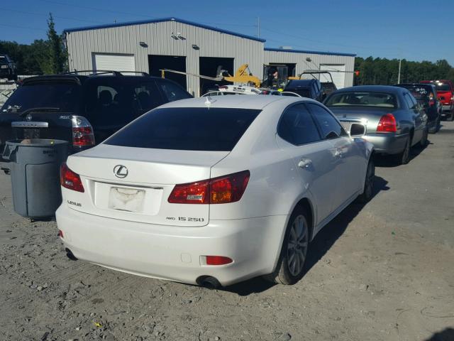 JTHCK262482027065 - 2008 LEXUS IS 250 WHITE photo 4