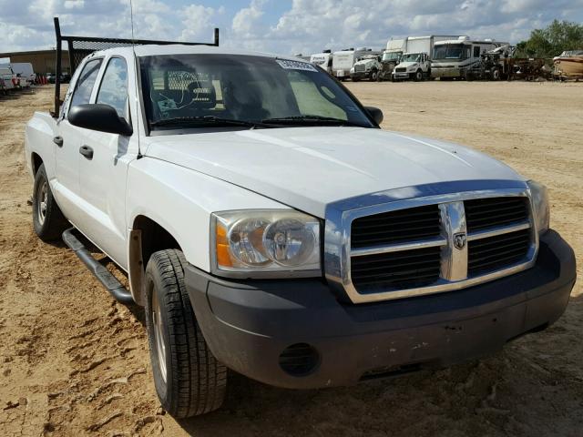 1D7HE28K36S614520 - 2006 DODGE DAKOTA QUA WHITE photo 1