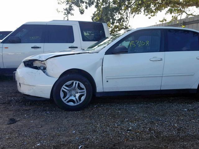 1G1ZS58F28F135960 - 2008 CHEVROLET MALIBU LS WHITE photo 9