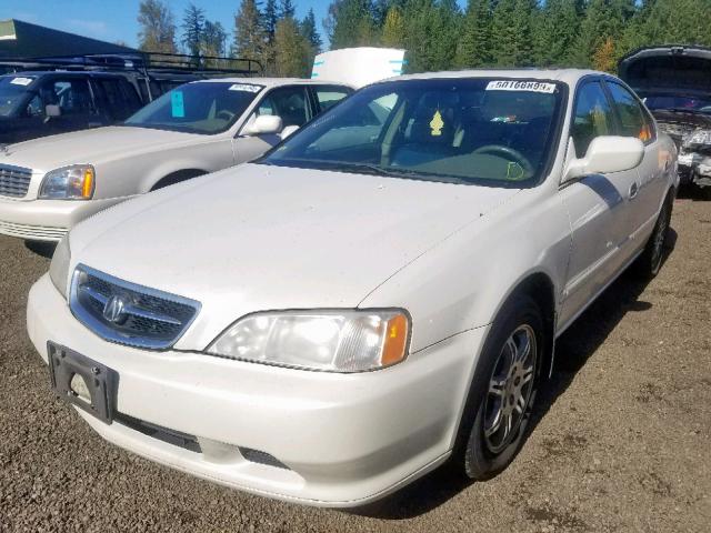 19UUA5677YA051230 - 2000 ACURA 3.2TL WHITE photo 2