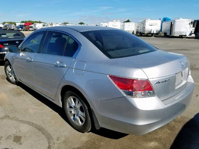 1HGCP2F42AA076847 - 2010 HONDA ACCORD LXP SILVER photo 3