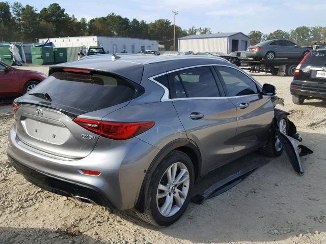 SJKCH5CPXHA022926 - 2017 INFINITI QX30 BASE GRAY photo 4