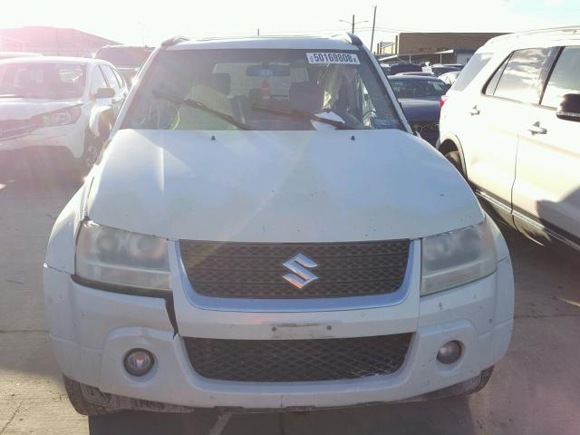 JS3TE044894100382 - 2009 SUZUKI GRAND VITA WHITE photo 10