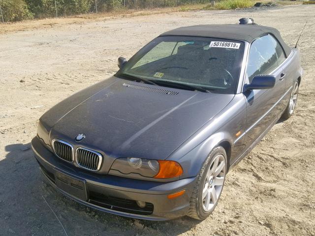 WBABS33401JY40498 - 2001 BMW 325 CI GRAY photo 2