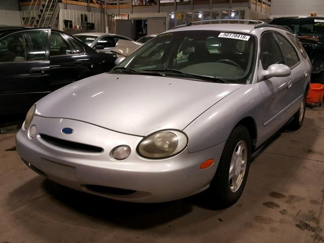 1FALP57U9TG209706 - 1996 FORD TAURUS GL SILVER photo 2