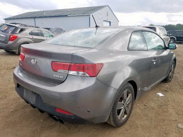 KNAFU6A2XA5257265 - 2010 KIA FORTE EX GRAY photo 4