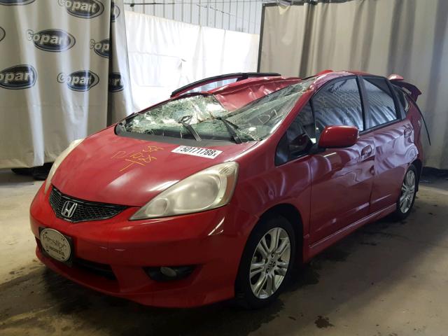 JHMGE8H42AS001094 - 2010 HONDA FIT SPORT RED photo 2