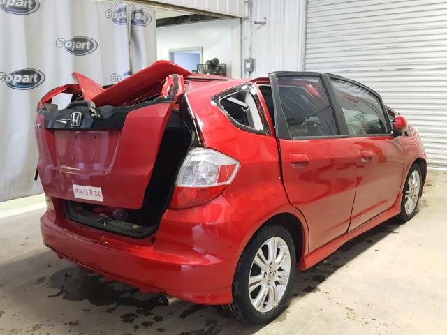 JHMGE8H42AS001094 - 2010 HONDA FIT SPORT RED photo 4