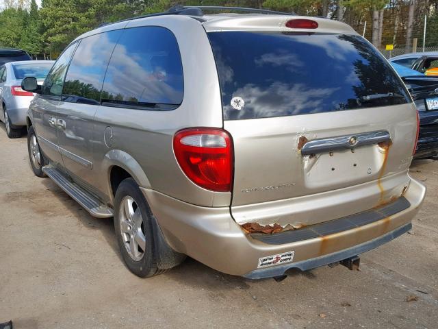 2C4GP54L55R317099 - 2005 CHRYSLER TOWN & COU GOLD photo 3