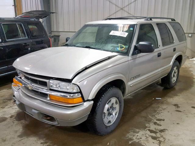 1GNDT13X53K105818 - 2003 CHEVROLET BLAZER BEIGE photo 2