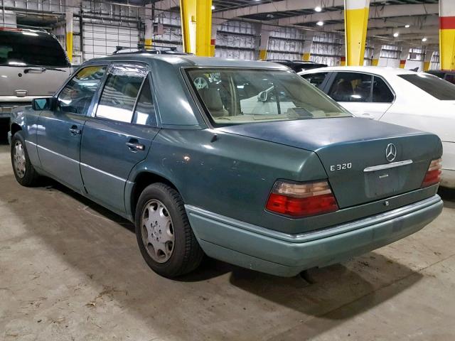 WDBEA32EXRC075375 - 1994 MERCEDES-BENZ E 320 GREEN photo 3