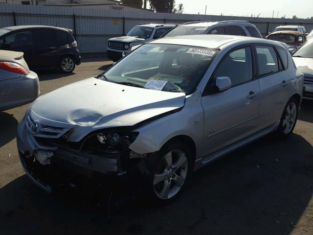 JM1BK143641213757 - 2004 MAZDA 3 HATCHBAC SILVER photo 2