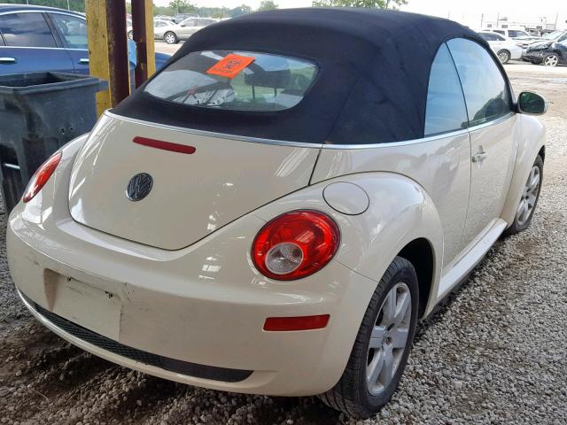 3VWRF31Y57M417985 - 2007 VOLKSWAGEN NEW BEETLE კრემისფერი ფოტო 4