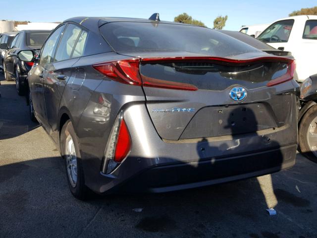 JTDKARFP8J3076385 - 2018 TOYOTA PRIUS PRIM 石墨色 照片 3