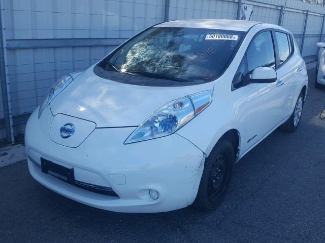 1N4AZ0CP1EC337016 - 2014 NISSAN LEAF S WHITE photo 2