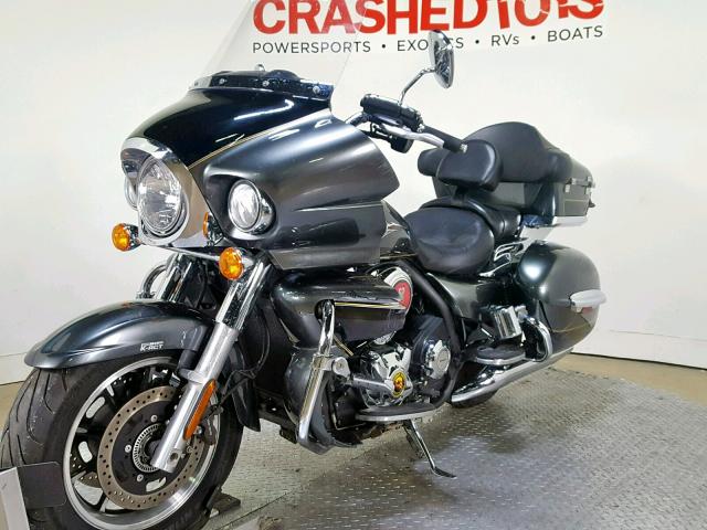 JKBVNRB11BA002523 - 2011 KAWASAKI VN1700 B GRAY photo 4