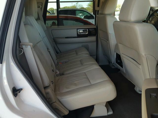 5LMJJ2HT4FEJ14681 - 2015 LINCOLN NAVIGATOR Ақ фото 6