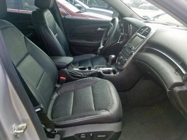 1G11E5SA2GF135490 - 2016 CHEVROLET MALIBU LIM 银色 照片 5