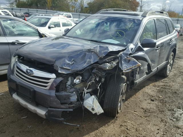 4S4BRDKC2B2375842 - 2011 SUBARU OUTBACK 3. SILVER photo 2