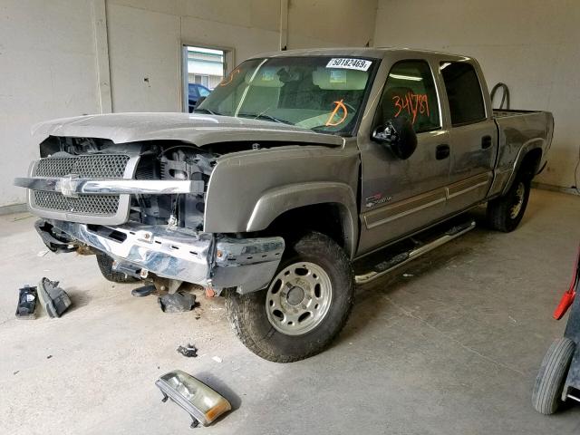 1GCHK23143F120382 - 2003 CHEVROLET SILVERADO BEIGE photo 2