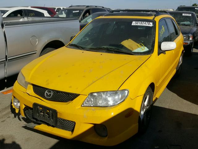 JM1BJ245821533539 - 2002 MAZDA PROTEGE PR YELLOW photo 2