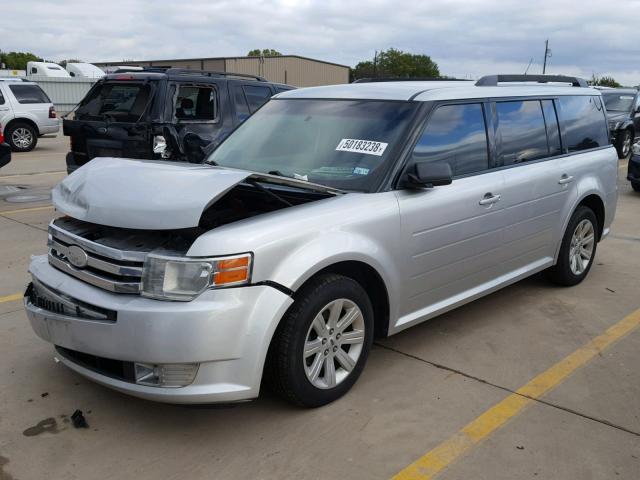 2FMGK5BC5CBD13086 - 2012 FORD FLEX SE SILVER photo 2