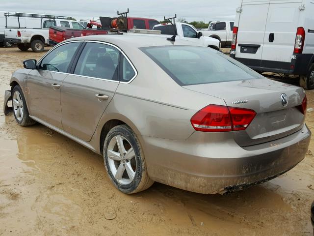 1VWAT7A34FC117341 - 2015 VOLKSWAGEN PASSAT S SILVER photo 3