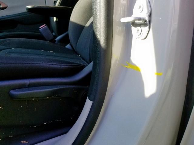 2C4RC1AG2KR628618 - 2019 CHRYSLER PACIFICA L BEIGE photo 9